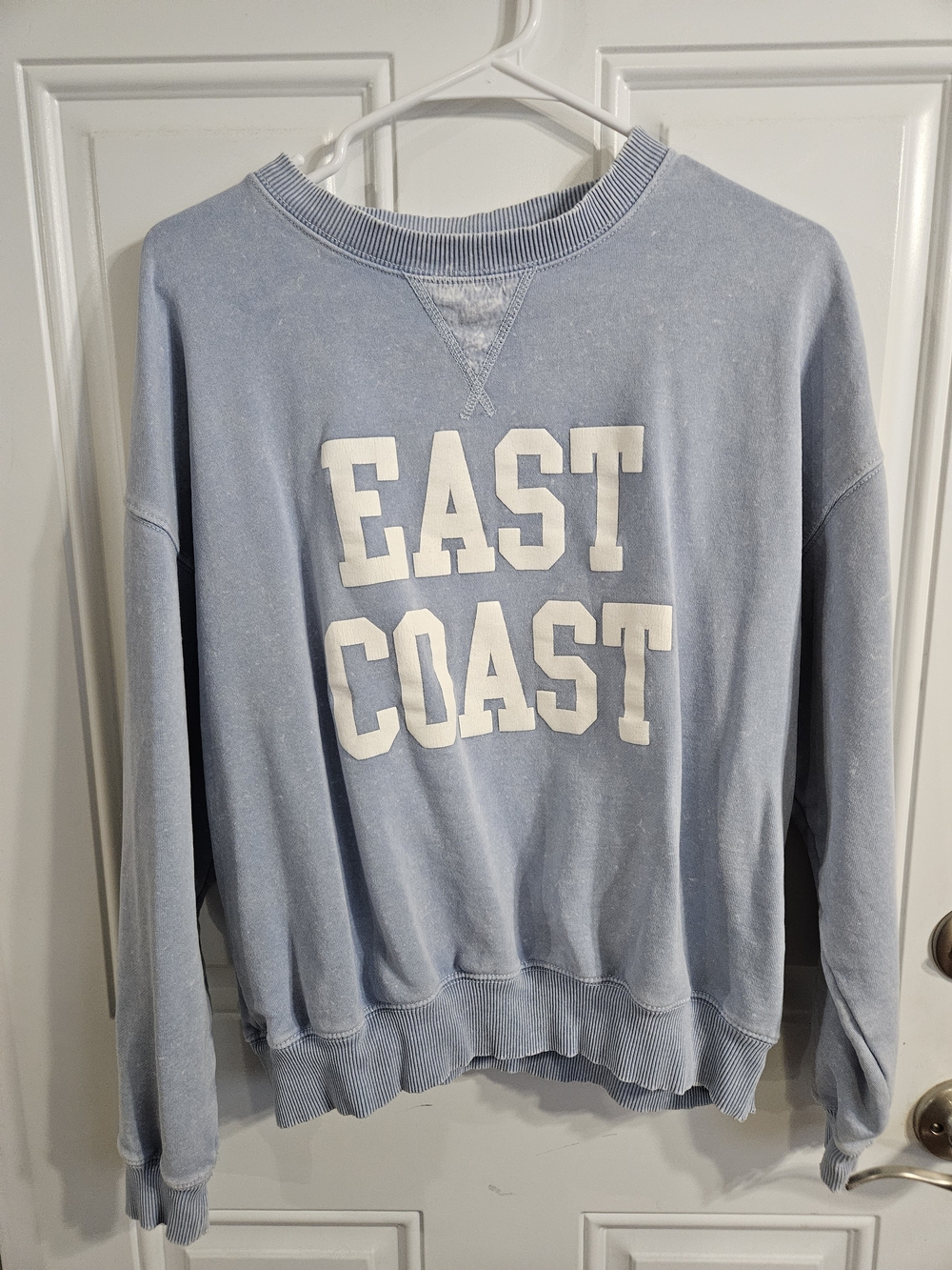 American Eagle Outfitters Light Blue EAST COAST Crewneck Sweatshirt